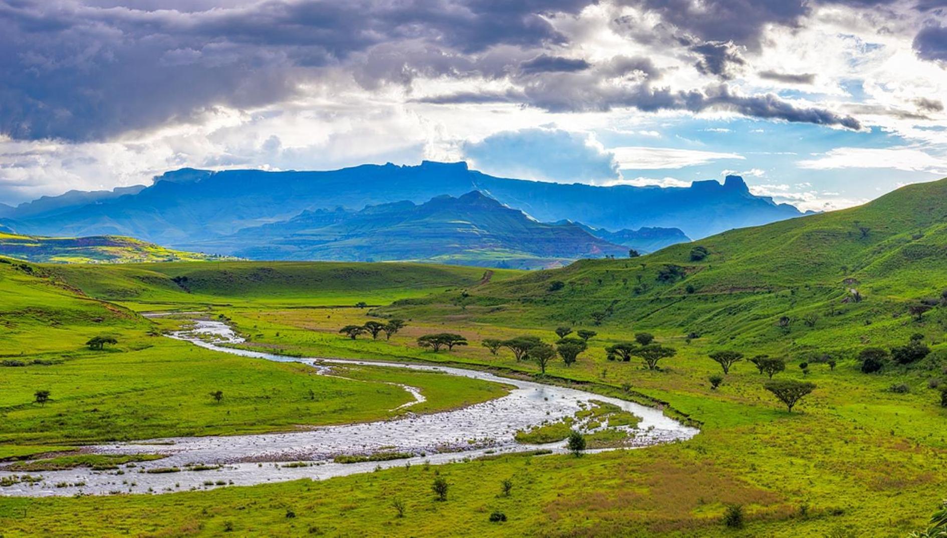 Hlalanathi Drakensberg Resort Bergville Extérieur photo
