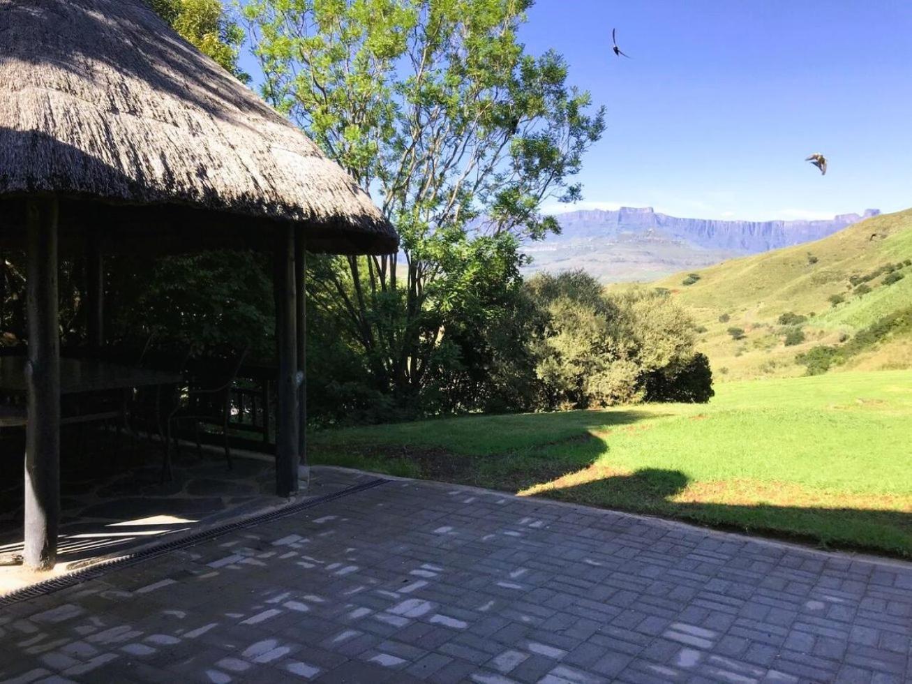 Hlalanathi Drakensberg Resort Bergville Extérieur photo
