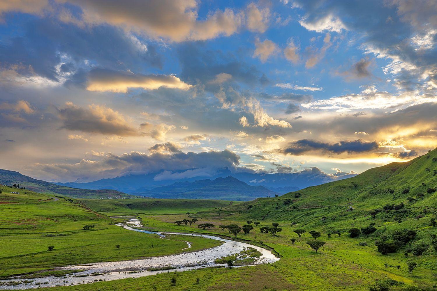 Hlalanathi Drakensberg Resort Bergville Extérieur photo