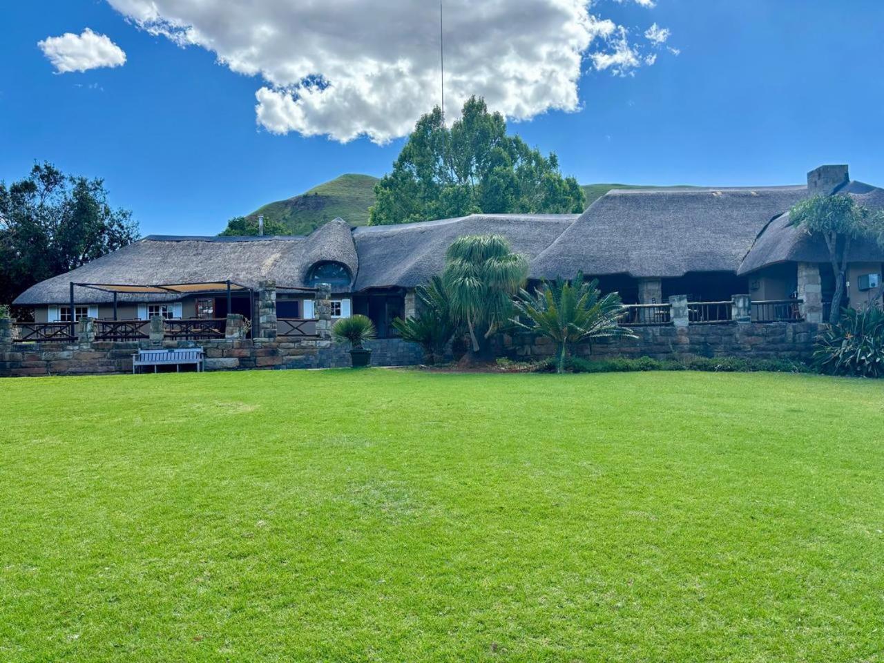 Hlalanathi Drakensberg Resort Bergville Extérieur photo