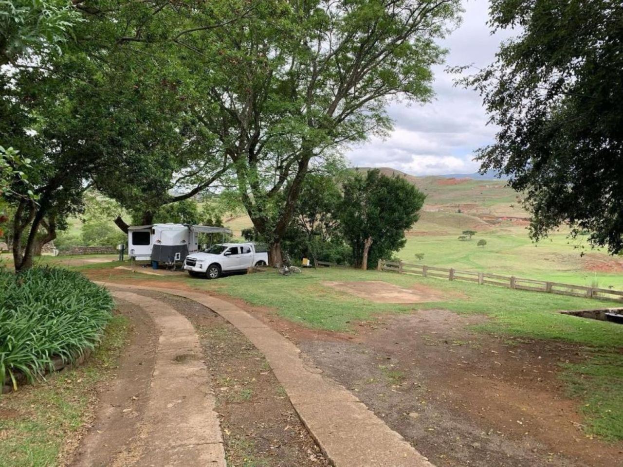 Hlalanathi Drakensberg Resort Bergville Extérieur photo
